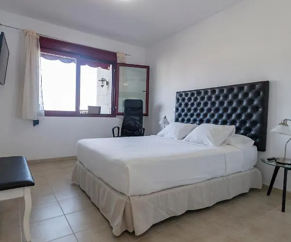 Canary Islands Holidays * Las Palmas de Gran Canaria