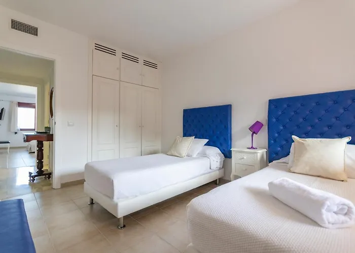 Canary Islands Holidays Appartamento *