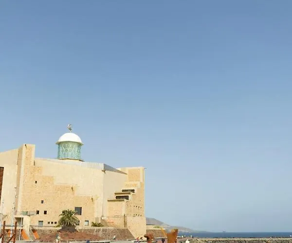 公寓 Canary Islands Holidays *