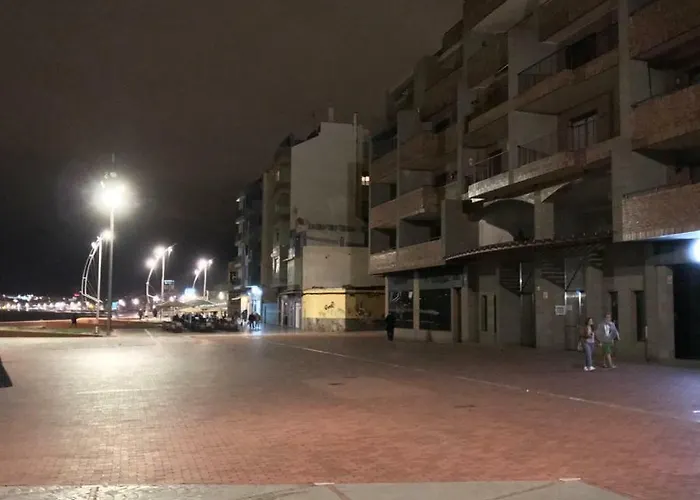 公寓 Canary Islands Holidays 大加那利岛拉斯帕尔马斯